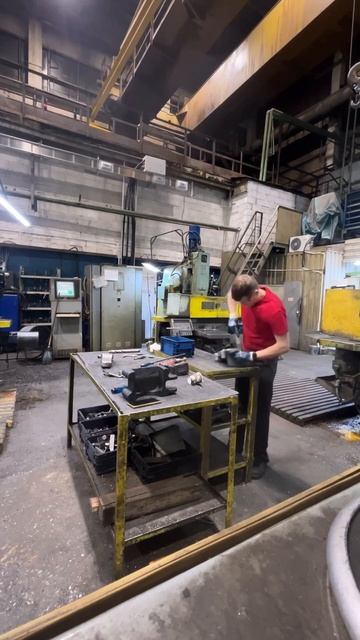 Работа в ночную смену. смотреть онлайн