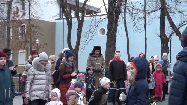 29 февраля 2020 года прошли масленичные гуляния в сквере перед Дворцом творчества "На Стопани" смотреть онлайн