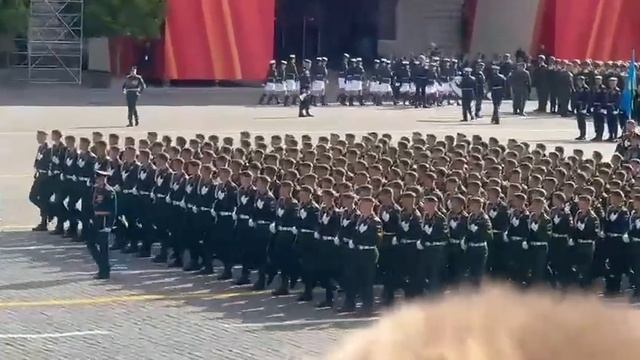 Курсанты__исполнили_