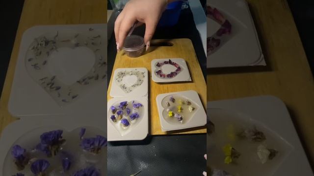 Процесс создания аромасаше из воска смотреть онлайн