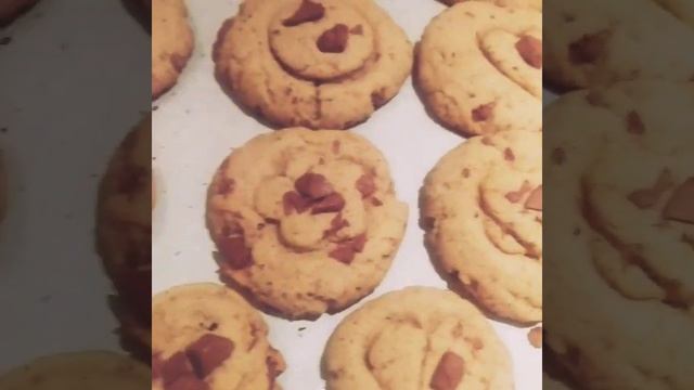 Песочное орехово-шоколадное печенье... Утро начинаетс? смотреть онлайн