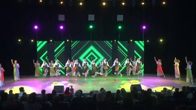 Колектив «Золотий колос» - «Мозаїка Греції» смотреть онлайн