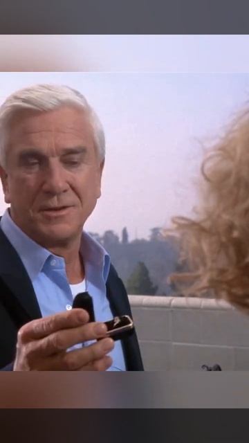 Бегущий по лезвию дед 😎 #funny #сериал #фильмы #кино смотреть онлайн