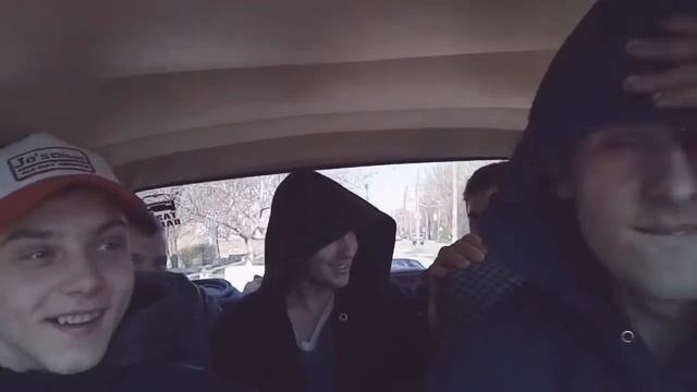 Тает Лёд (в машине)