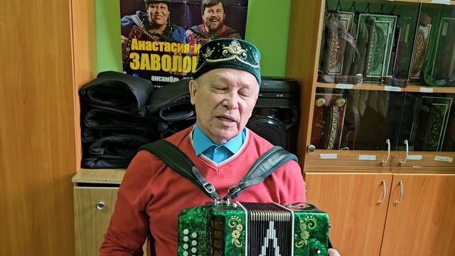 Танылган гармунчы Ринат Мөхетдинов белән әңгәмә смотреть онлайн