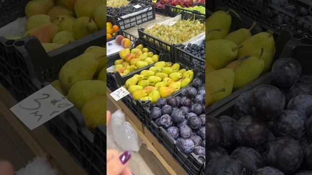 Какие фрукты сейчас есть в 🇦🇿 в октябре #баку #азерба смотреть онлайн