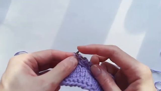 Lola_hat. Горизонтальная косичка и провязывание сдвоенный петель. смотреть онлайн