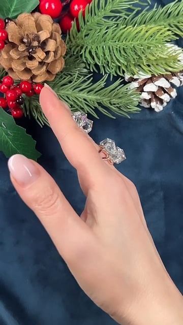 Серьги кристальные кубики. У меня цвет АВ color cai. Есть д? смотреть онлайн