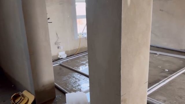 Делаем стяжку в доме смотреть онлайн