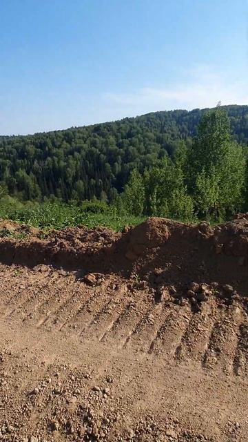#Вдали #дороги #тонет #лес, #Да #и #сама #дорога #тоже смотреть онлайн