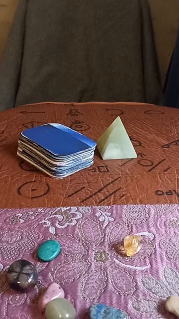 ЧТО КАМНИ ГОВОРЯТ. #short смотреть онлайн