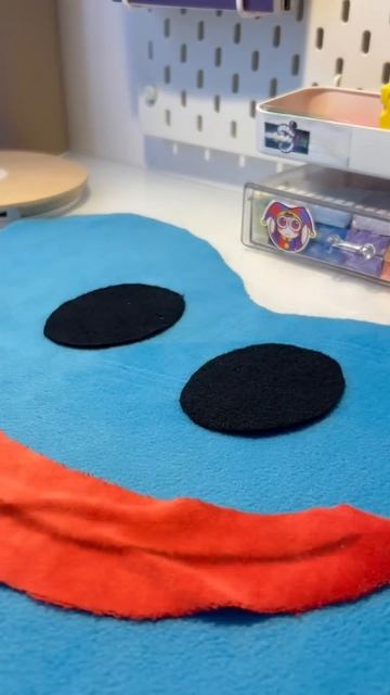 Шью подушку👽 #рек#шитье#топ#лепка#art#залетит#красиво#м смотреть онлайн