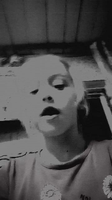 у меня есть парень в 7 лет ♥️❤️😍🥰🥳😻❤️🩷💝💖💘? смотреть онлайн