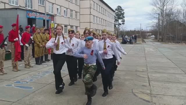 ≪КОНКУРС, ПОСВЯЩЁННЫЙ ВЕЛИКОЙ ПОБЕДЕ! - ШКОЛА №3≫ БАМ Таксимо Татьяна Шаманская. 
АВТОР: А.Анисимов