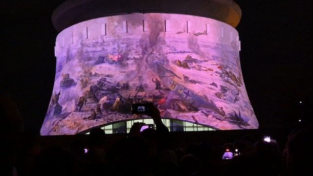 Инсталяция"Сталинград", на Панораме"Сталинградская битва" смотреть онлайн