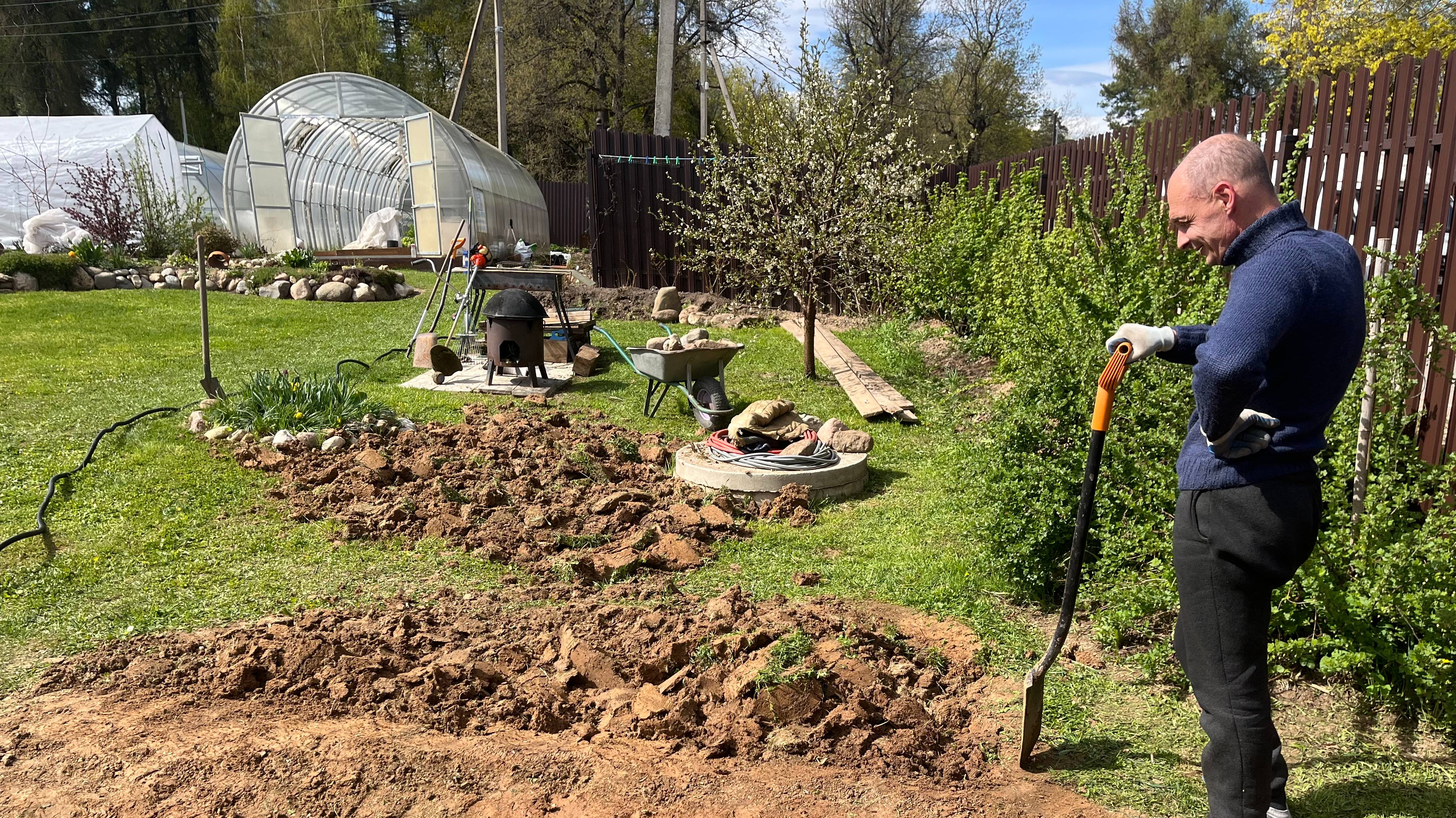 ОПЯТЬ МОРОЗ / СЧИТАЕМ ПОТЕРИ / ОВОЩНОЙ ГОРШЕЧНЫЙ ДВОРИК / СУПЕР МАЛИНА и ОБЕД