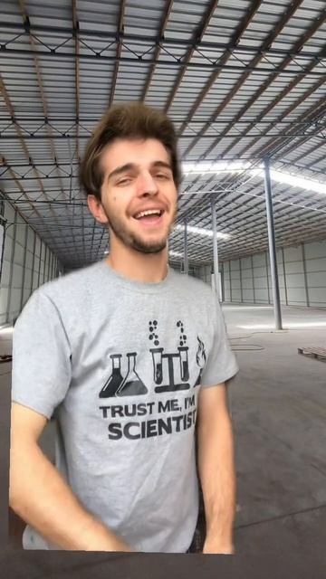 Доставка ангару відбувається через попутний транспор смотреть онлайн