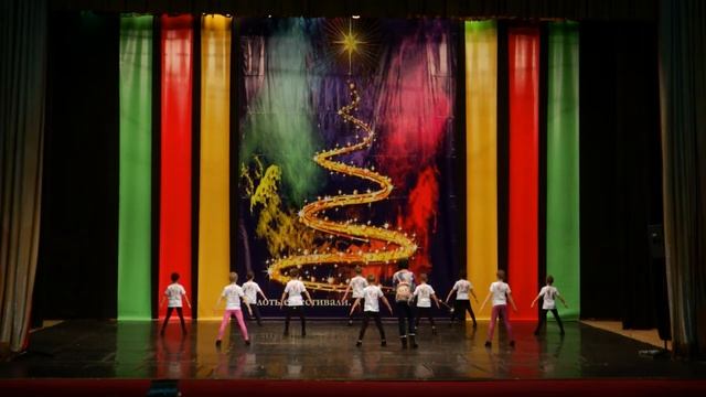 Фестиваль Золотое сечение смотреть онлайн