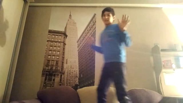 ШАГАЮ ПО ВОЗДУХУ|НО КАК?| Invisible Box Chellenge