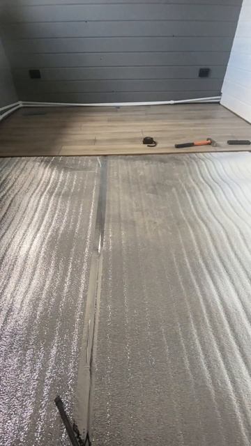 укладка ламината в каркасном доме #diy #home #flooring #kitchen #desig смотреть онлайн