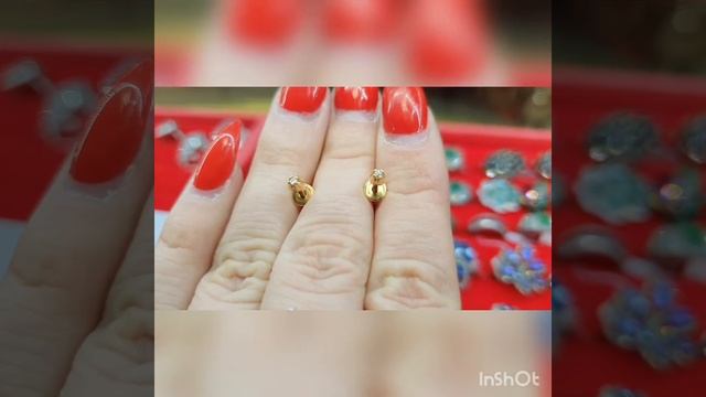 Серьги-гвоздики с фианитами. Золото 585 смотреть онлайн