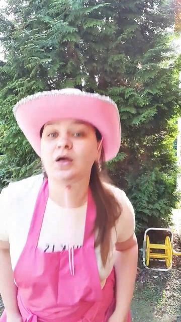 Артист на даче Шпильки Каблуки Сад Огород Garden Цветы Тю смотреть онлайн