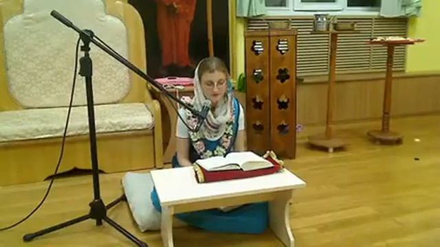 2015.12.04 Шримад Бхагаватам 3.31.43 Матаджи Радха Крипа смотреть онлайн