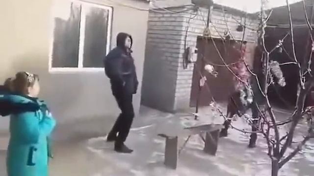 Прикол! Когда Нет Денег На Фейерверк смотреть онлайн