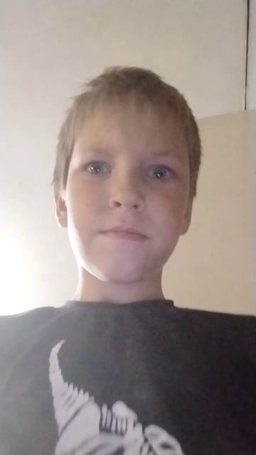 есть такая игра, называется это не мой сосед. смотреть онлайн