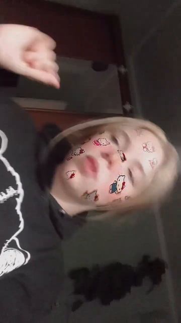 А в голове её шум шум смотреть онлайн