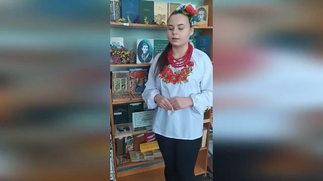 Вірш Лесі Українки «Як дитиною бувало...» читає Катерина Осадча смотреть онлайн
