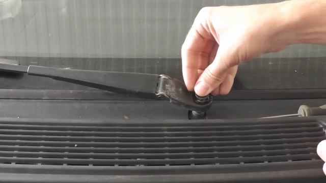 Как снять поводок дворника без съёмника - лёгкий и быстрый способ смотреть онлайн