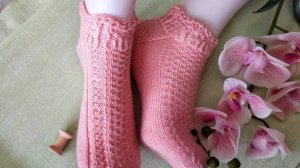 Короткие носочки с ажурной манжетой / подробный мк всего носочка / схема узора.