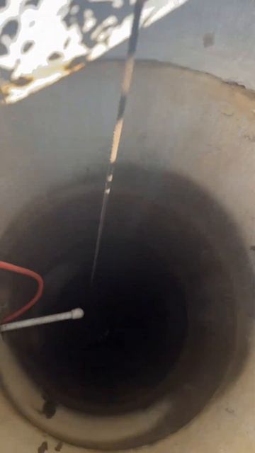 Чистка колодца 17 колец смотреть онлайн