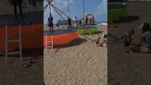Подвесили!