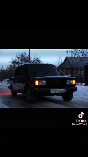 есть ли тут воры если да берите семëрку и мусора вам не смотреть онлайн