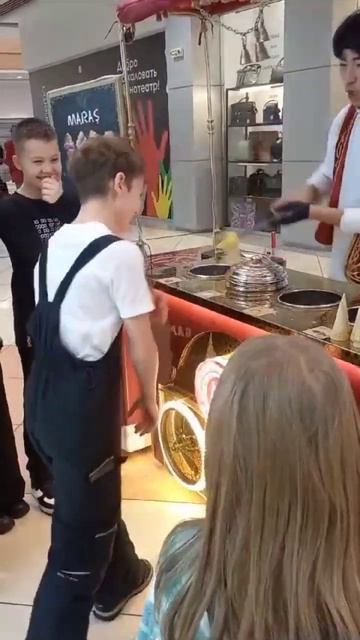 Игра😁😁мороженое 🍦весёлая игра #мороженое #играсдр? смотреть онлайн