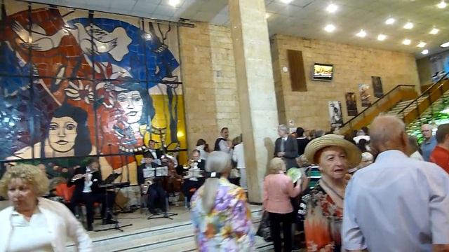 5 С БЕРЁЗ НЕ СЛЫШЕН НЕВЕСОМ,,, 00478 смотреть онлайн