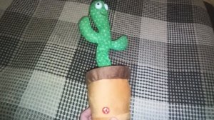 Поющий и танцующий Кактус с AliExpress за 4$