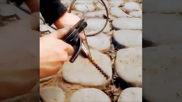 original glass holder made from scrap metal.красивый оригинальный подста? смотреть онлайн