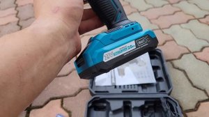 Аккумуляторный триммер и шуруповёрт.