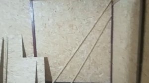 Обшили стены сарая OSB плитами.