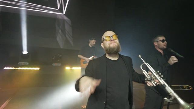 Кавер-группа Бакс бани - LIVE 2024 смотреть онлайн
