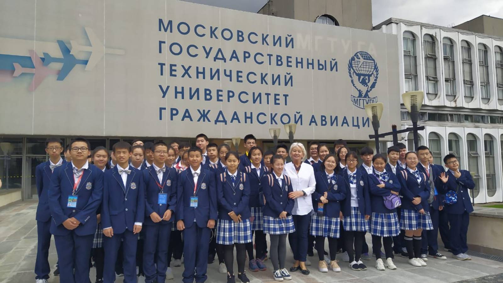 Поступаем на бюджет: 10 университетов Москвы, куда поступить проще всего смотреть онлайн