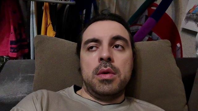 Очень странный доктор приехал на вызов смотреть онлайн