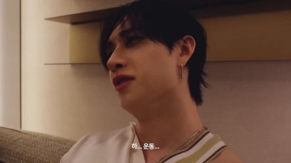 [Русская озвучка Kadza] Бан Чан: Влог Бан Чана 5 | Милан