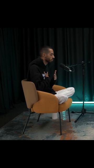 Есть только этот момент.#момент #медитация #осознанно? смотреть онлайн