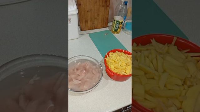 Есть тема Life в прямом эфире! готовлю картофель с курин смотреть онлайн