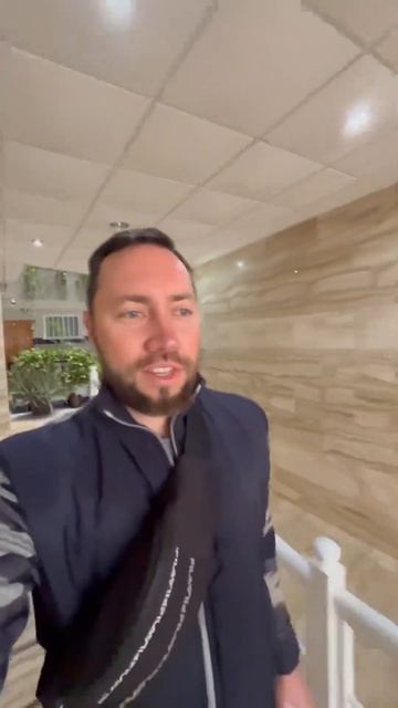 Огромное Алоэ! 😁🇪🇸 смотреть онлайн