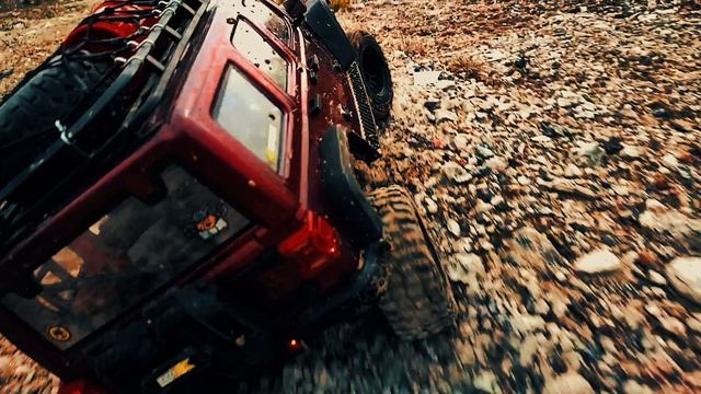 Эпично фатальная поездка RC Jeep Rlaarlo Croboll MK-07 смотреть онлайн